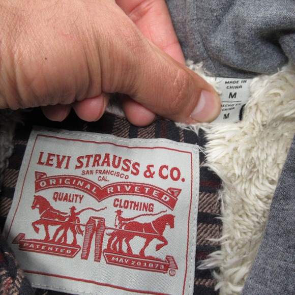 Levi Flannel Jacket Men Medium Blue Red Plaid Hood Sherpa Line Fall Work Pockets - Picture 7 of 15